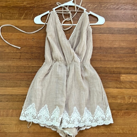 Pants - Light tan romper